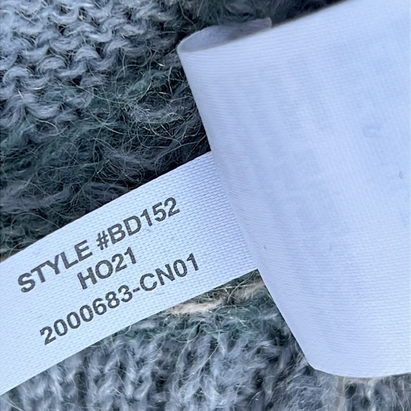 J. Crew Pale Blue Fair Isle Puff Sleeve Relaxed Fit Pullover Sweater Size XS - Picture 13 of 14